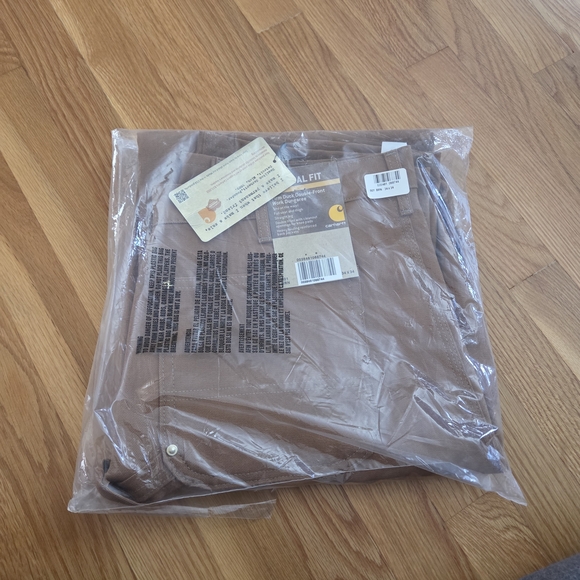 Carhartts Men's Original Fit firm duck double-front work pants. BRAND NEW W TAGS - Picture 2 of 6
